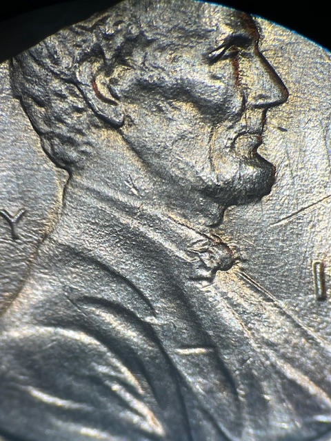 Lincoln-Cents-1985---Pillar-Background?
